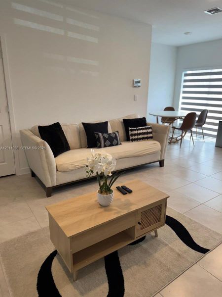 Furnished interior view inside a new home in , Pompano Beach (Image 7).