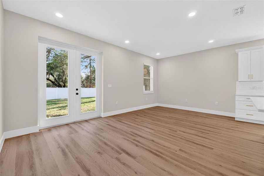Spacious, unfurnished interior of a new home in , Brooksville (Image 27).