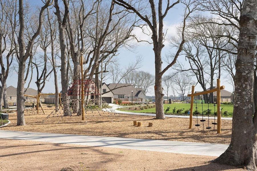 Community amenities in , Mont Belvieu (Image 18).