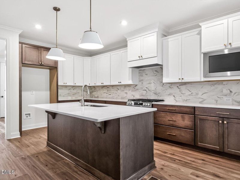 015-1280x960-kitchen