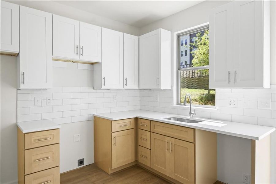 Furnished interior view inside a new home in , Atlanta (Image 7).