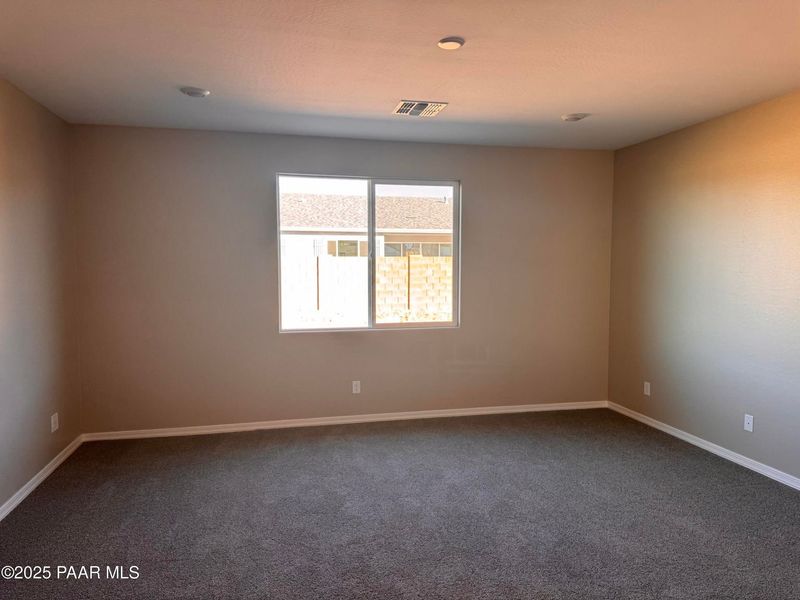 Spacious, unfurnished interior of a new home in Westwood, Prescott (Image 20).