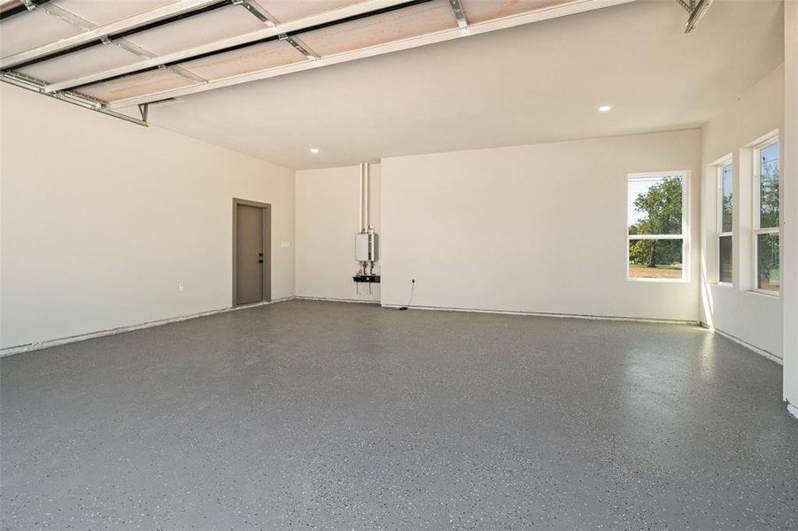 Spacious, unfurnished interior of a new home in , Joshua (Image 28). Spacious, unfurnished interior of a new home in , Joshua (Image 28).