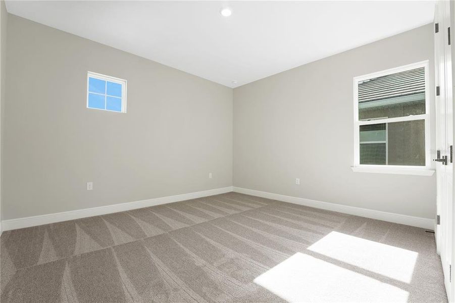 Spacious, unfurnished interior of a new home in Palms at Windermere, Windermere (Image 71). Spacious, unfurnished interior of a new home in Palms at Windermere, Windermere (Image 71).