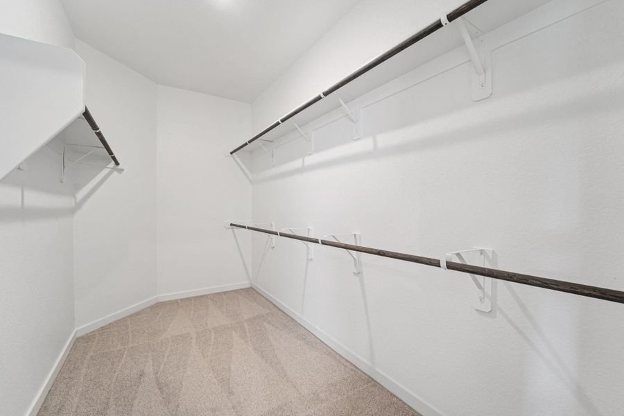 Spacious, unfurnished interior of a new home in Southwinds, Baytown (Image 20). Spacious, unfurnished interior of a new home in Southwinds, Baytown (Image 20).