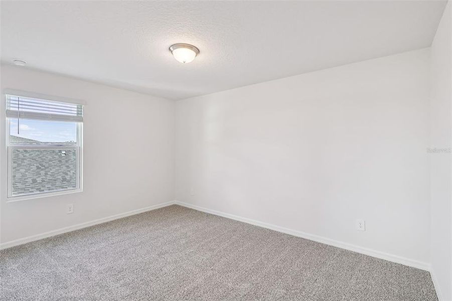 Spacious, unfurnished interior of a new home in Crosswinds - Signature Series, Haines City (Image 31).