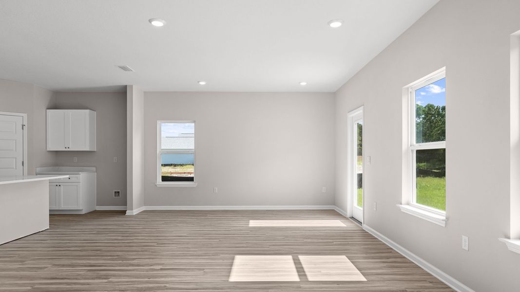 Representative unfurnished interior of a home built from the The Walker by D.R. Horton in Buffer Farms, Port Saint Joe (Image 21).