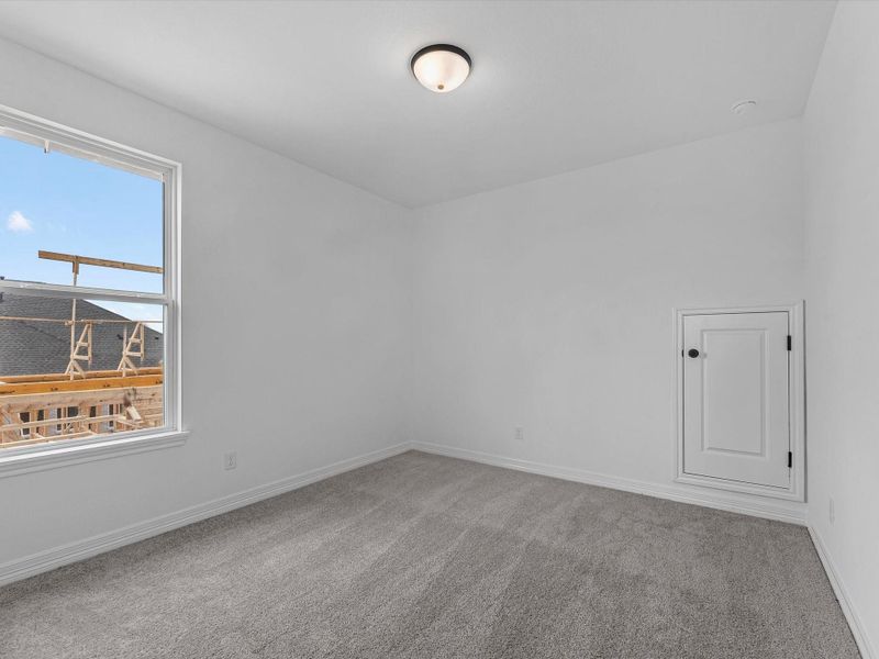 Spacious, unfurnished interior of a new home in Wildrye, Waller (Image 16).