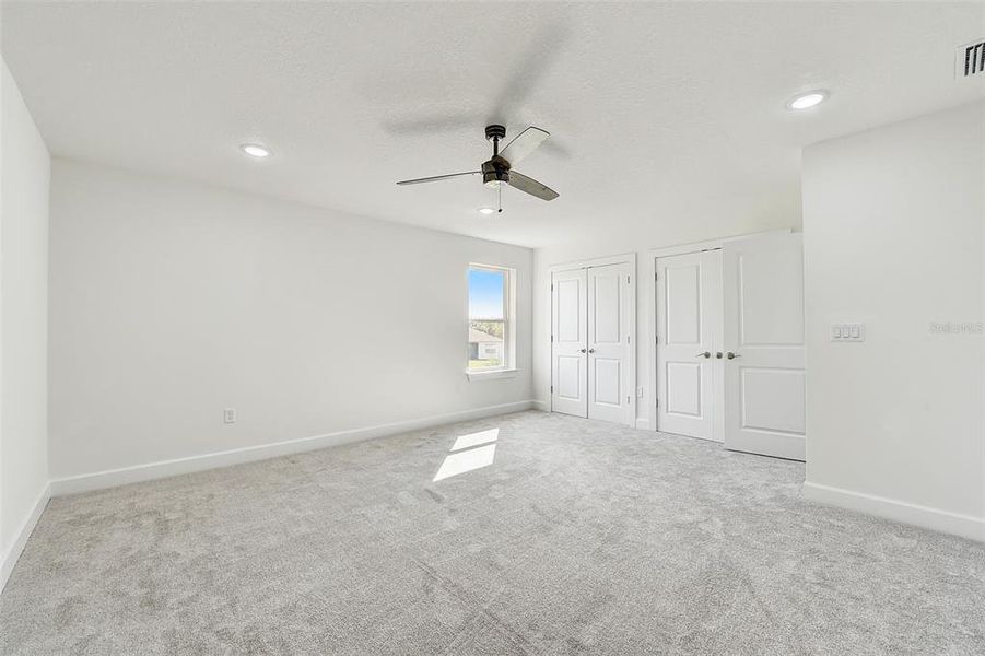Spacious, unfurnished interior of a new home in , Apopka (Image 32).