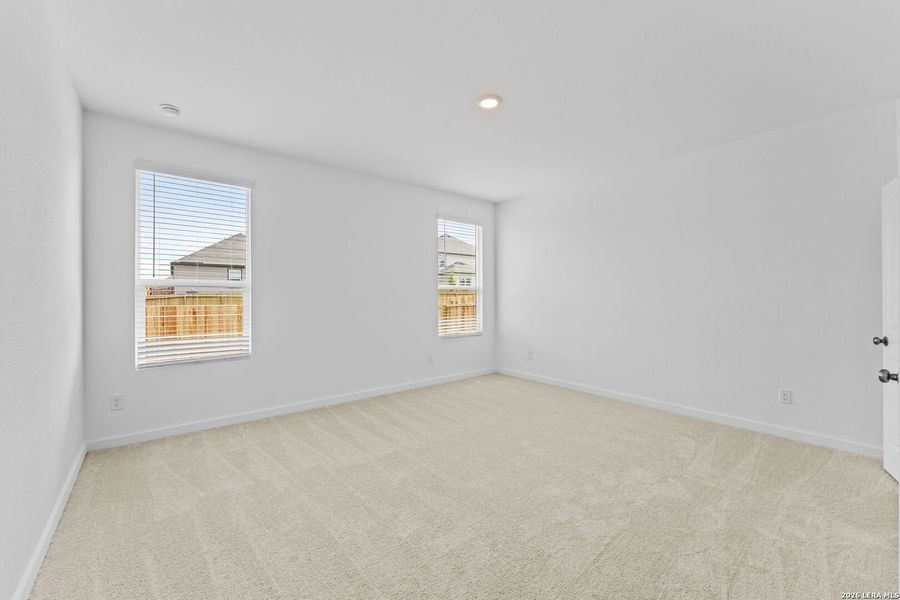Spacious, unfurnished interior of a new home in Hightop Ridge, Converse (Image 10).