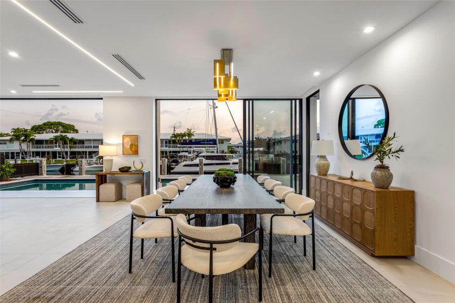 Furnished interior view inside a new home in , Fort Lauderdale (Image 37). Furnished interior view inside a new home in , Fort Lauderdale (Image 37).