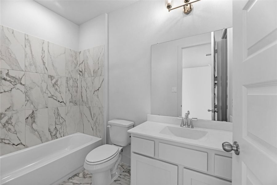 Representative image. Features, selections and colors may vary.