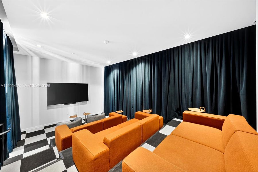 Community amenities in , Miami (Image 33).