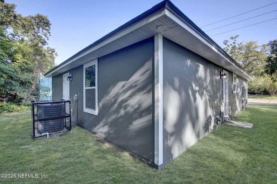 Image 19 of a home in . Image 19 of a home in .