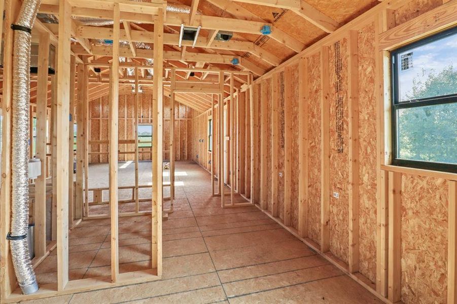 Spacious, unfurnished interior of a new home in , Grand Saline (Image 15).