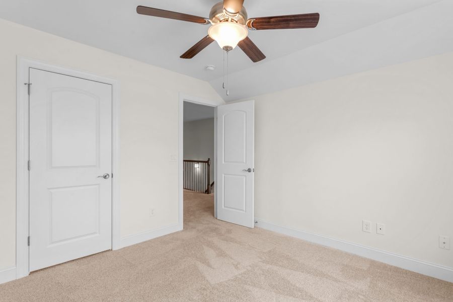 Representative unfurnished interior of a home built from the Fairfield Lux by Keystone Homes NC in Weybridge, Burlington (Image 39).