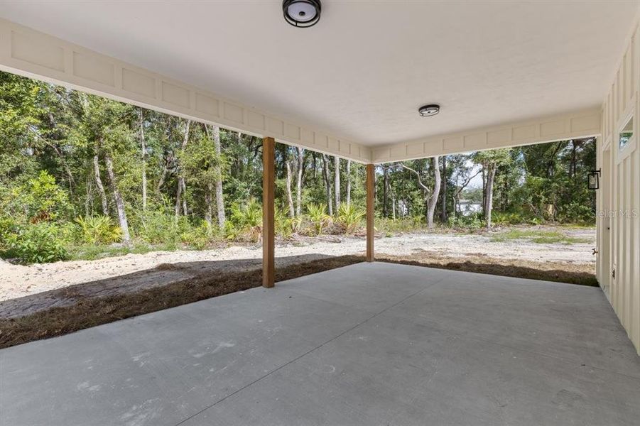 Image 33 of a home in . Image 33 of a home in .