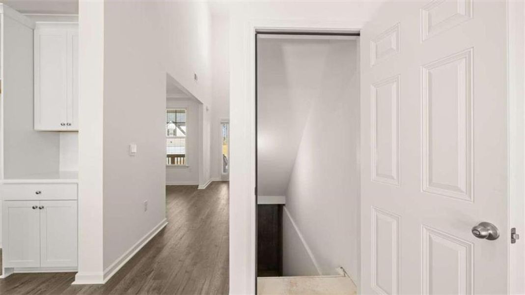 Spacious, unfurnished interior of a new home in Water Oak Estates, Lawrenceville (Image 16).