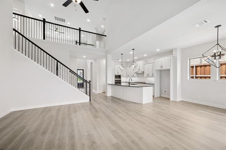 Furnished interior view inside a new home in Highwoods, Fort Worth (Image 7). Furnished interior view inside a new home in Highwoods, Fort Worth (Image 7).