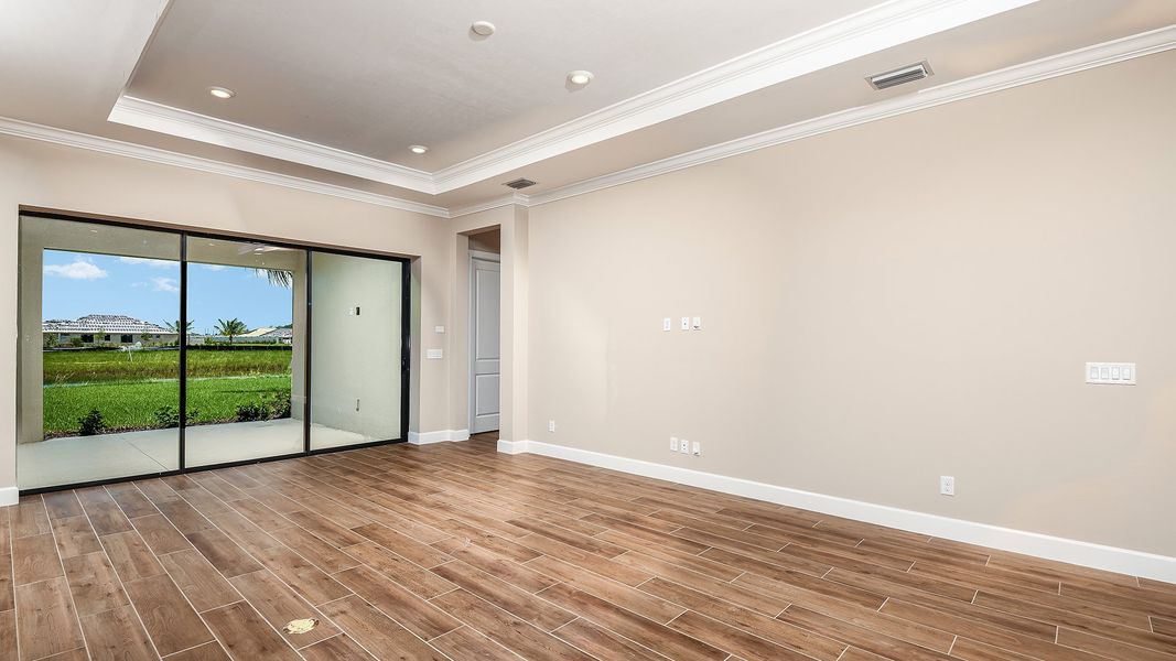 Spacious, unfurnished interior of a new home in Esplanade at Tradition, Port St. Lucie (Image 13). Spacious, unfurnished interior of a new home in Esplanade at Tradition, Port St. Lucie (Image 13).