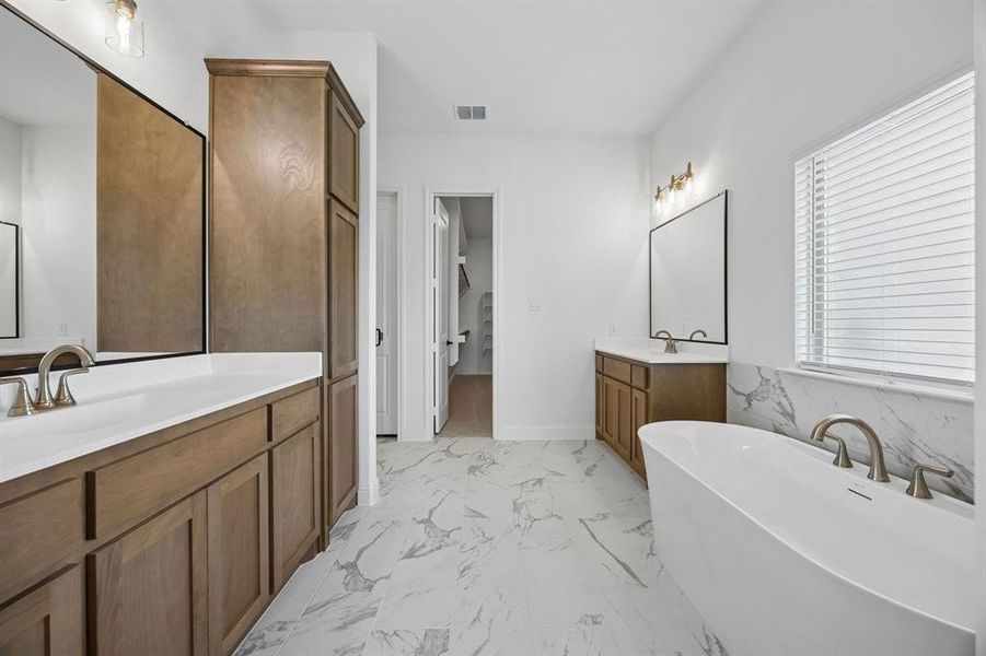 Furnished interior view inside a new home in Joshua Meadows, Joshua (Image 13). Furnished interior view inside a new home in Joshua Meadows, Joshua (Image 13).