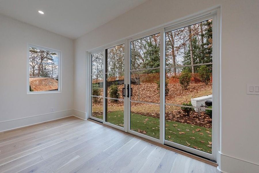 Spacious, unfurnished interior of a new home in , Atlanta (Image 108). Spacious, unfurnished interior of a new home in , Atlanta (Image 108).