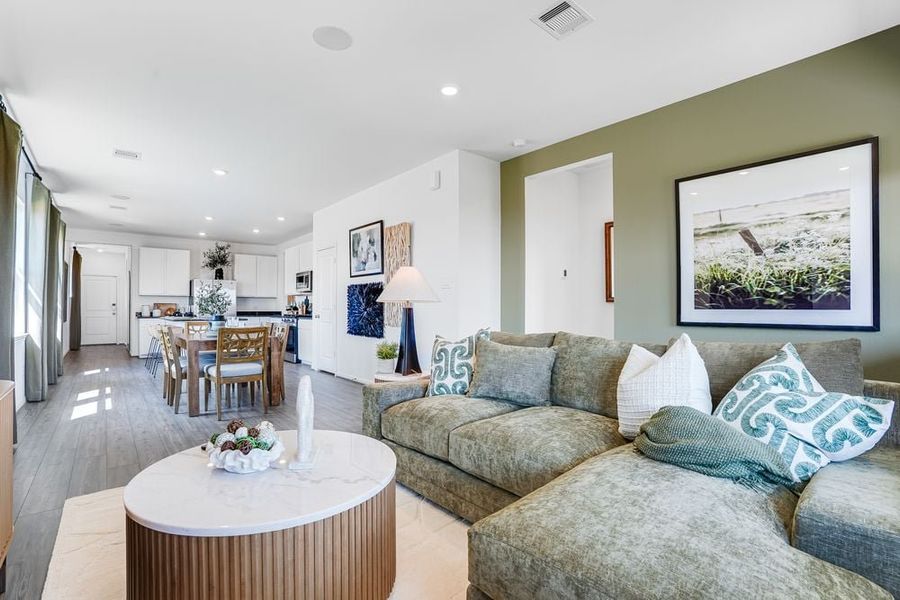 Representative furnished interior of a home built from the Dylan by Taylor Morrison in Hockley Meadows, Hockley (Image 11).