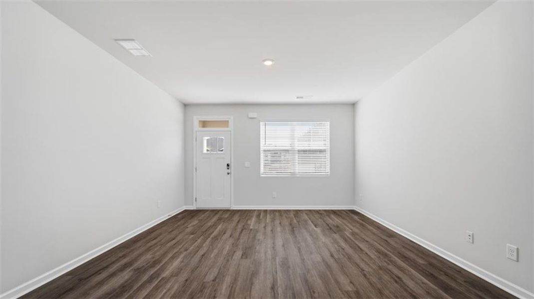 Spacious, unfurnished interior of a new home in Willowbrook, Winder (Image 20). Spacious, unfurnished interior of a new home in Willowbrook, Winder (Image 20).