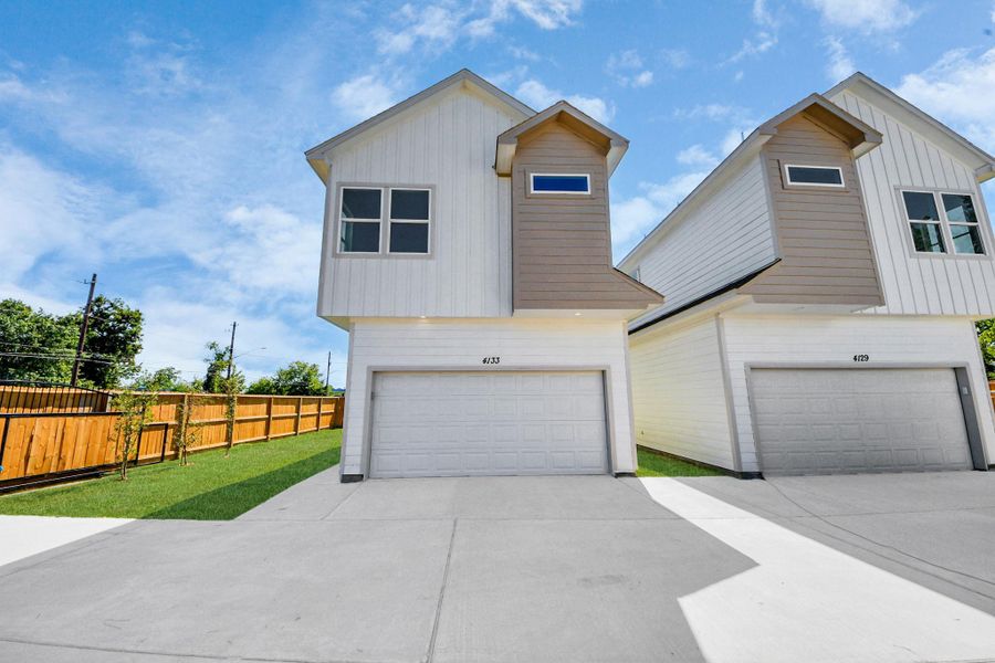 Front exterior of a new home in , Houston, TX, highlighting curb appeal (Image 21). Front exterior of a new home in , Houston, TX, highlighting curb appeal (Image 21).
