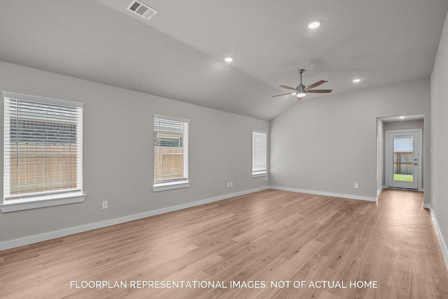 Spacious, unfurnished interior of a new home in Miller's Pond, Rosenberg (Image 21). Spacious, unfurnished interior of a new home in Miller's Pond, Rosenberg (Image 21).