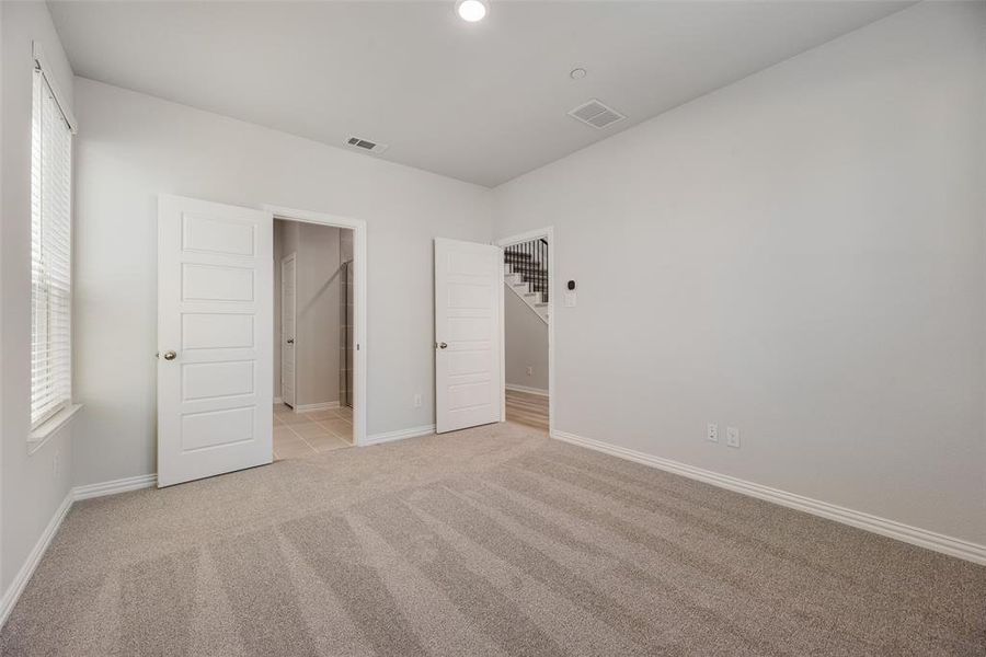 Spacious, unfurnished interior of a new home in , Frisco (Image 26).