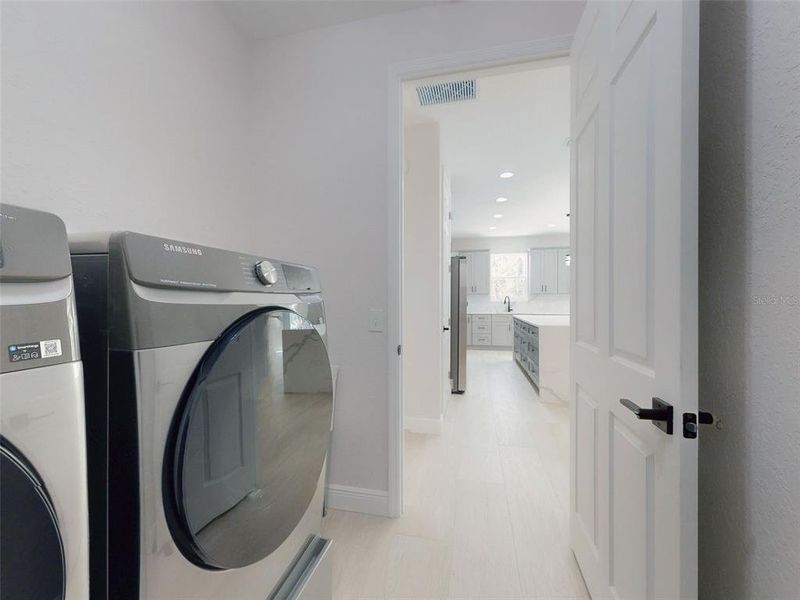 Furnished interior view inside a new home in , Ocala (Image 34).