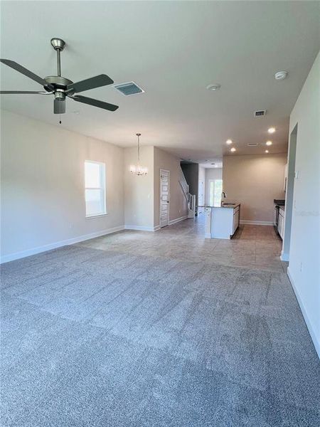 Spacious, unfurnished interior of a new home in , St. Cloud (Image 7).