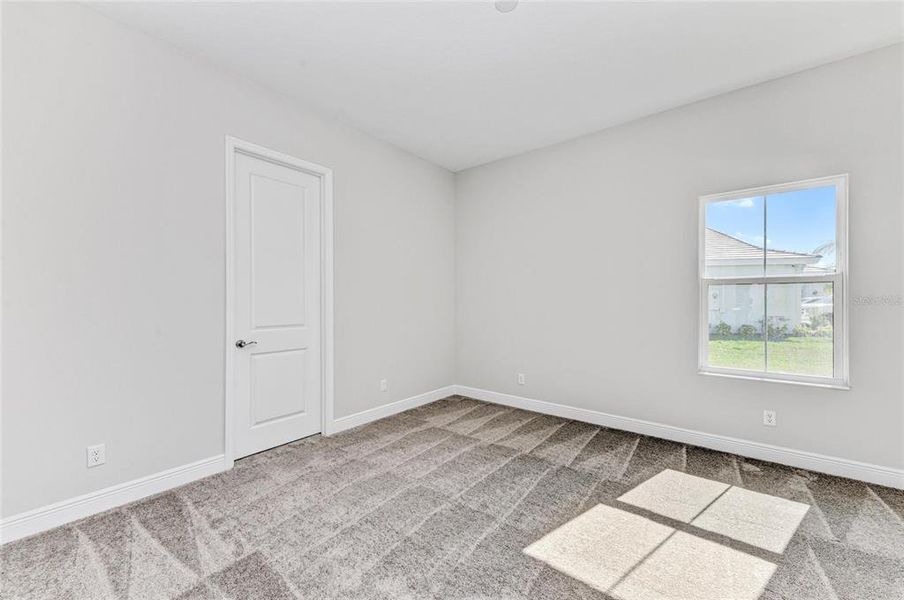 Spacious, unfurnished interior of a new home in , Venice (Image 15).