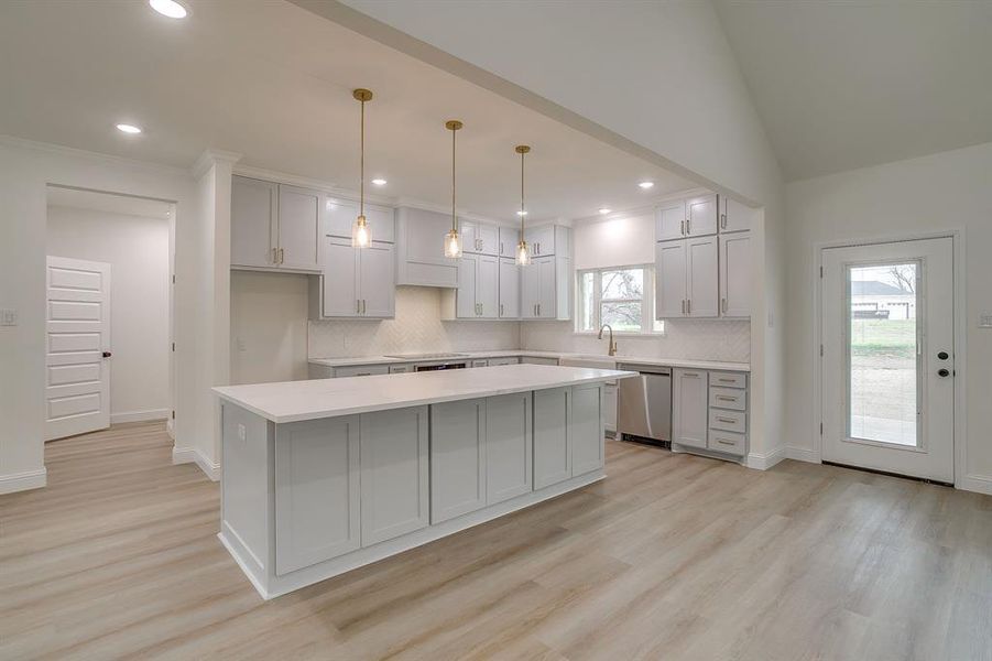 Furnished interior view inside a new home in , Granbury (Image 11). Furnished interior view inside a new home in , Granbury (Image 11).
