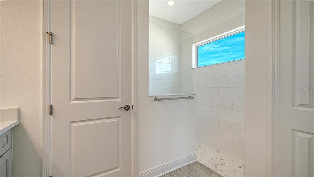 Image 32 of a home in Windward. Image 32 of a home in Windward.