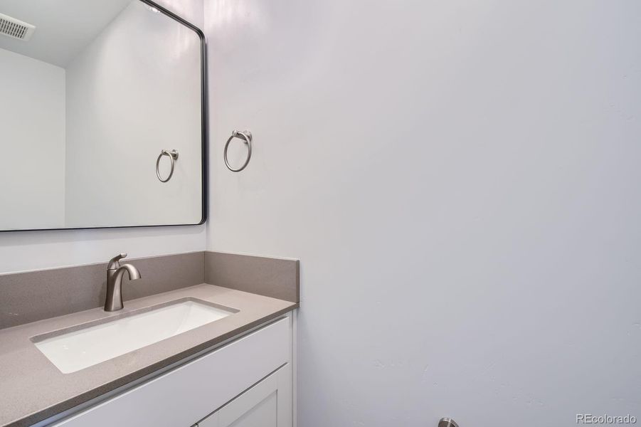 Image 24 of a home in .