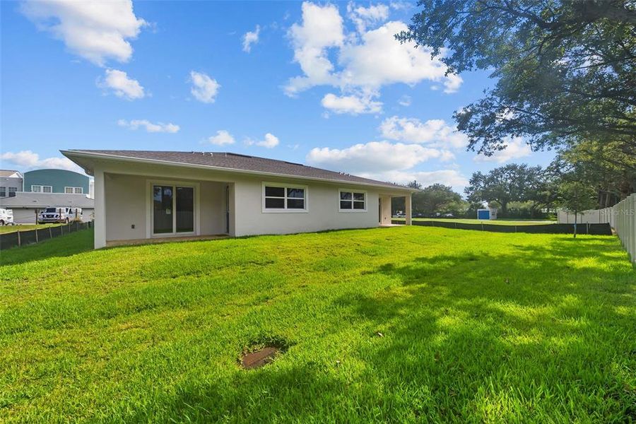 Exterior details and patio area of a home in , Tarpon Springs (Image 26). Exterior details and patio area of a home in , Tarpon Springs (Image 26).