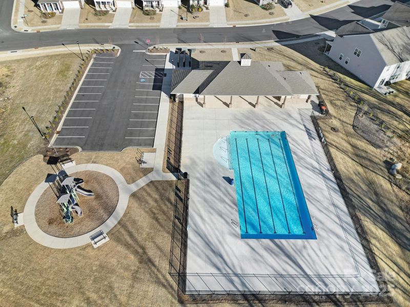 Community amenities in Windhaven: Glen, Tega Cay (Image 24).