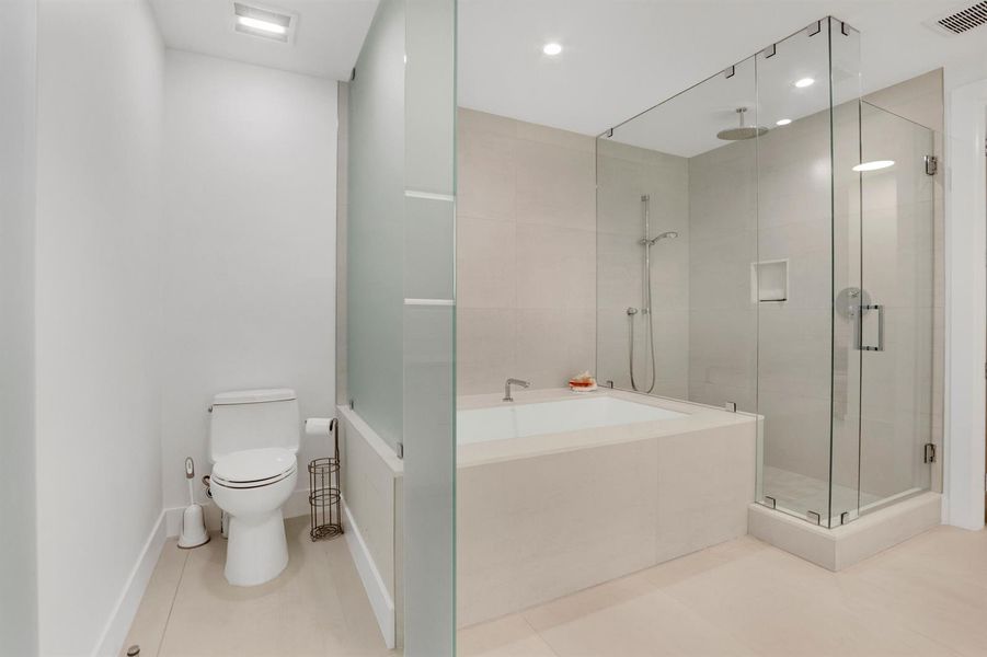 151 N Seabreeze Blvd unit 504-20 151 N Seabreeze Blvd unit 504-20