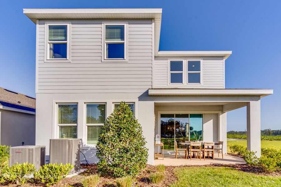 Exterior details and patio area of a home in Center Lake Ranch Community Group Page, St. Cloud (Image 29).