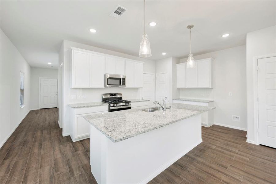 Furnished interior view inside a new home in Elevon, Lavon (Image 8).