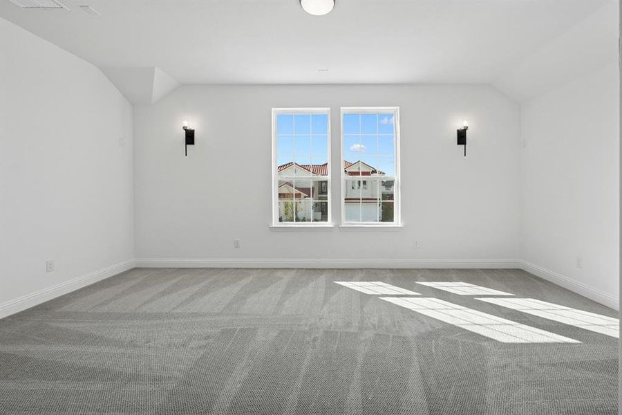 Spacious, unfurnished interior of a new home in Impression 55s, Frisco (Image 18).