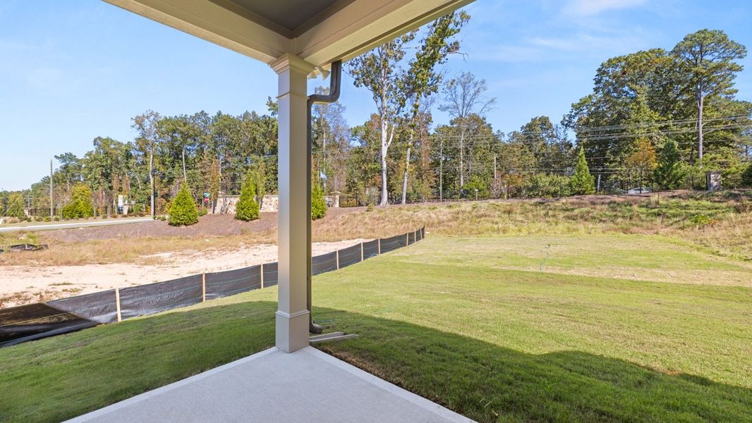 Representative exterior details of a home built from the WINDSOR by D.R. Horton in Butner Estates, South Fulton (Image 3).