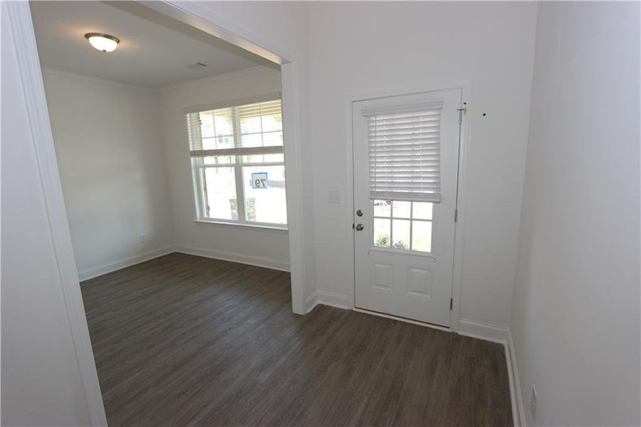 Spacious, unfurnished interior of a new home in Clark Farms, Flowery Branch (Image 10).