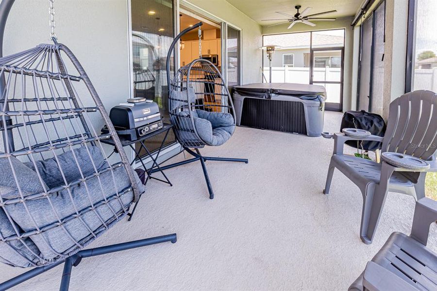 Furnished interior view inside a new home in Seasons at Lakeside Forest, Tavares (Image 47).
