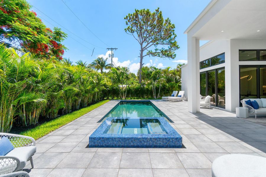 Front exterior of a new home in , Delray Beach, FL, highlighting curb appeal (Image 20).