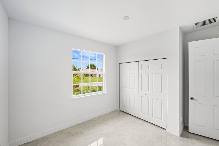 _DSC8939_with_clouds