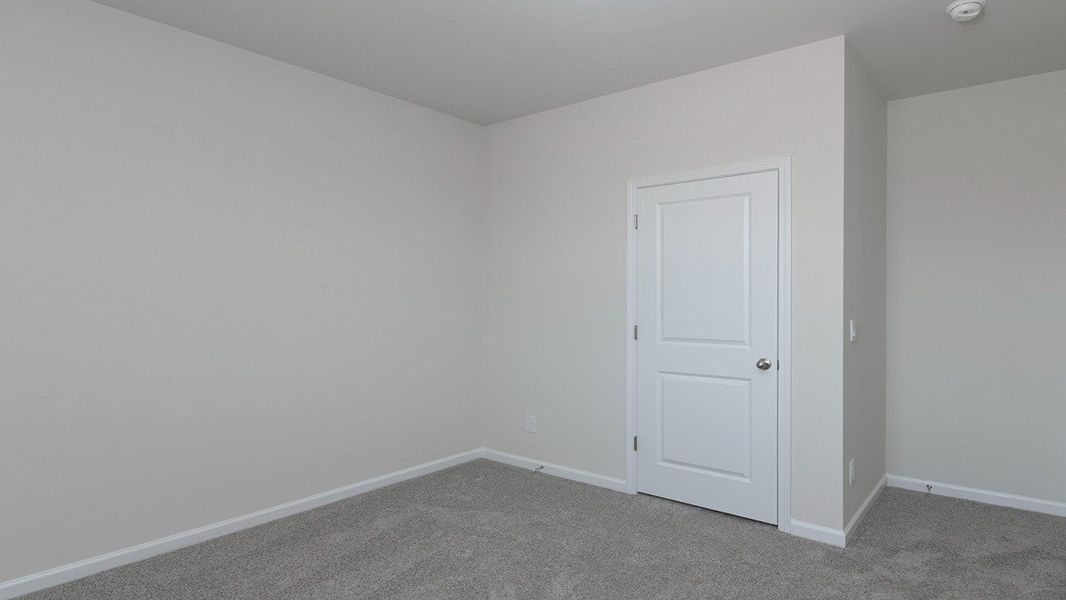 Spacious, unfurnished interior of a new home in Sease's Pond, Gilbert (Image 29). Spacious, unfurnished interior of a new home in Sease's Pond, Gilbert (Image 29).