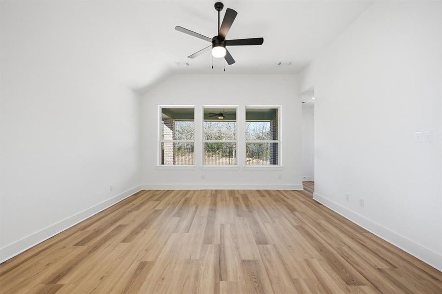 Spacious, unfurnished interior of a new home in Gateway Village - The Reserve, Denison (Image 16).